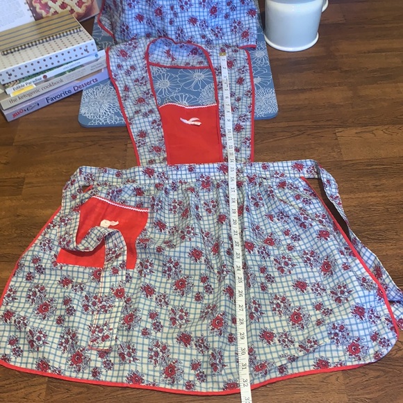 Vintage, handmade apron ~EUC - Picture 12 of 15